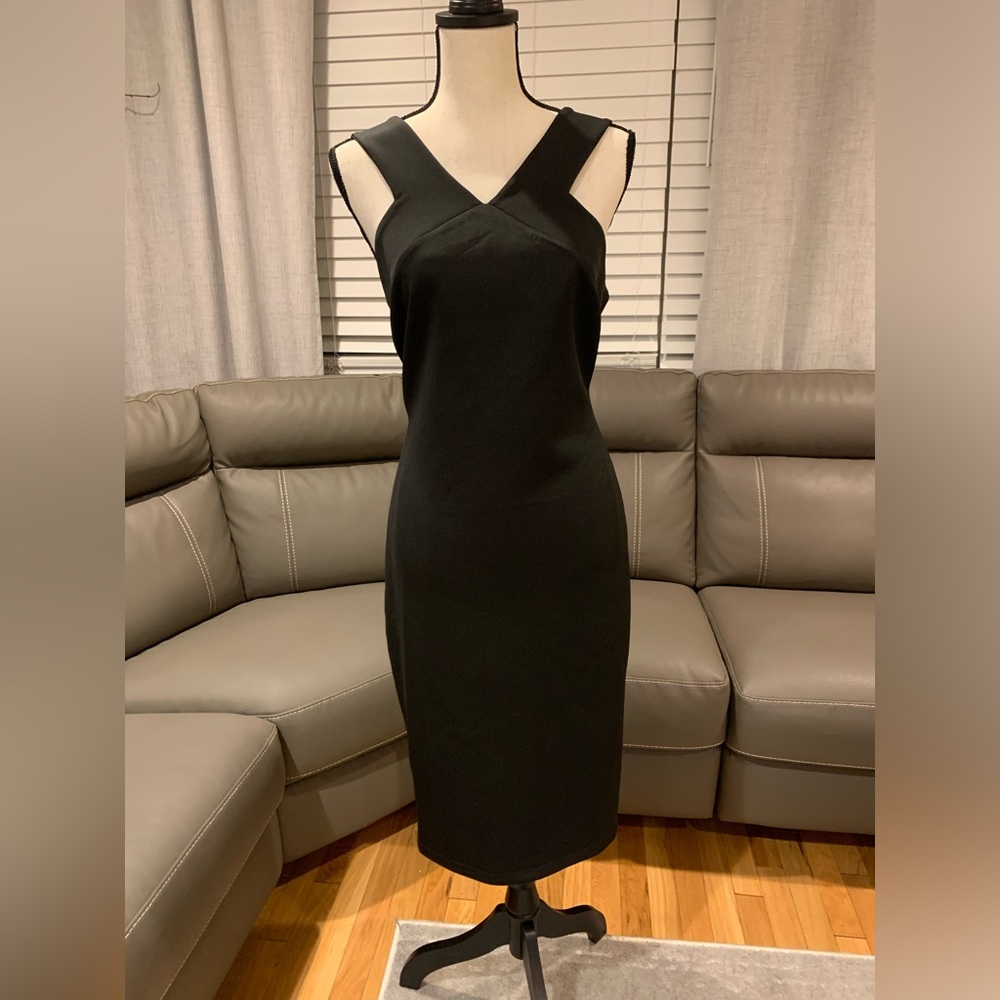 Black beautiful Jennifer Lopez  midi dress